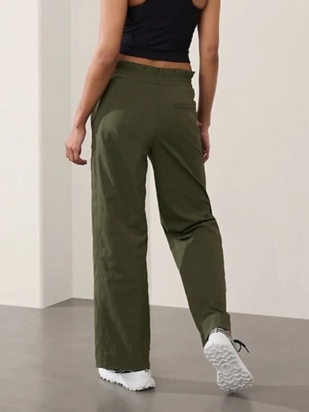 Athleta Trekkie High Rise Parachute Pant Aspen Olive Size 14